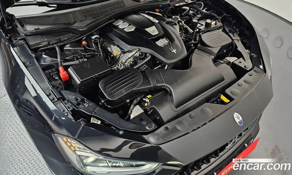 Maserati Ghibli 2022 3.0 гидро в Москве № 282759, фото 6