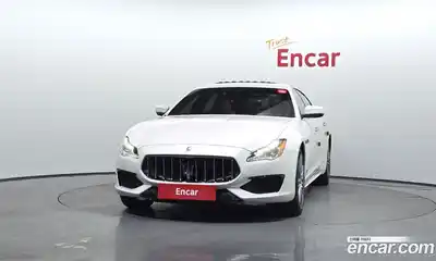 Maserati Quattroporte 2017 3.0 гидро в Москве № 283057, миниатюра 3