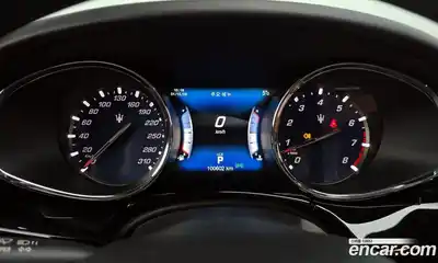 Maserati Quattroporte 2017 3.0 гидро в Москве № 283057, миниатюра 8