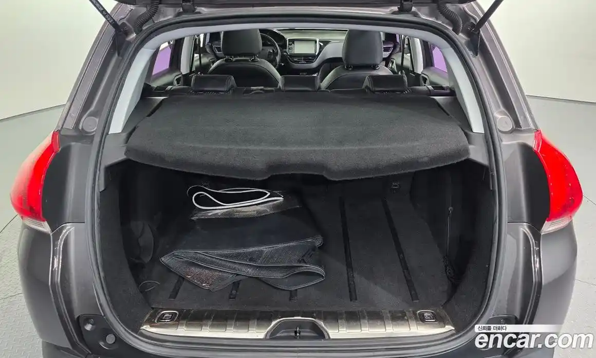 Peugeot 2008 2015 1.6 гидро в Москве № 284518, фото 20