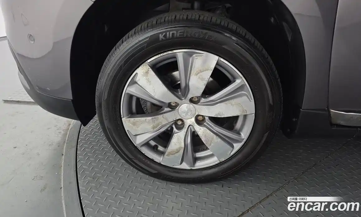 Peugeot 2008 2015 1.6 гидро в Москве № 284518, фото 5