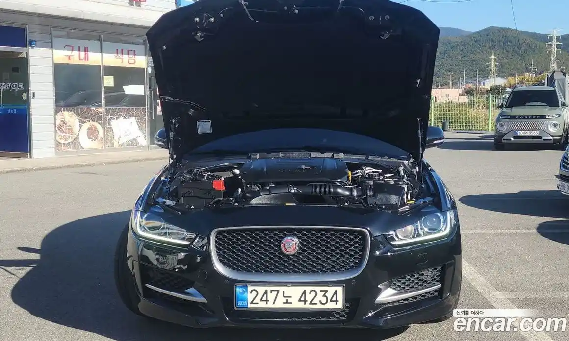 Jaguar XE 2017 2.0 гидро в Москве № 305190, фото 5