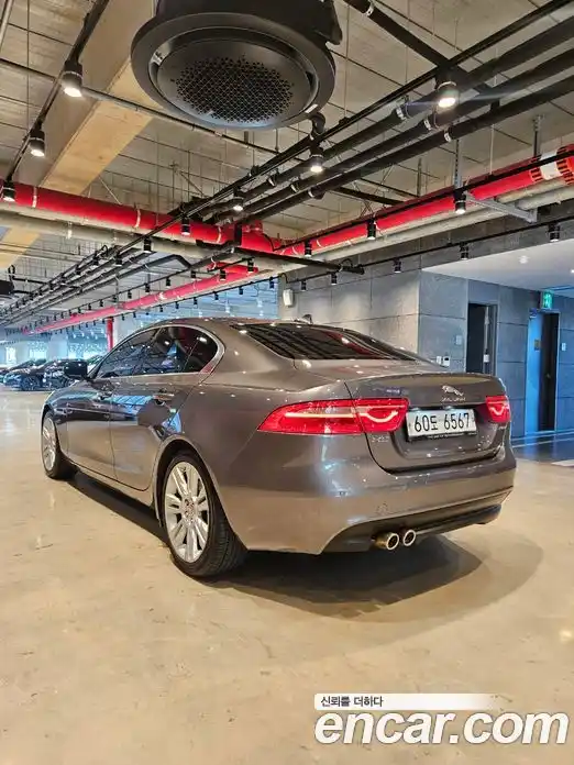 Jaguar XE 2016 2.0 гидро в Москве № 305207, фото 6
