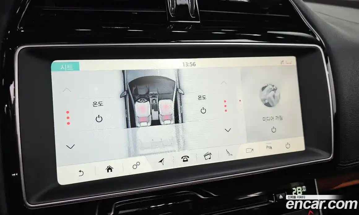 Jaguar XE 2017 2.0 гидро в Москве № 335845, фото 16