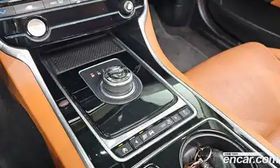 Jaguar XE 2017 2.0 гидро в Москве № 335845, миниатюра 9
