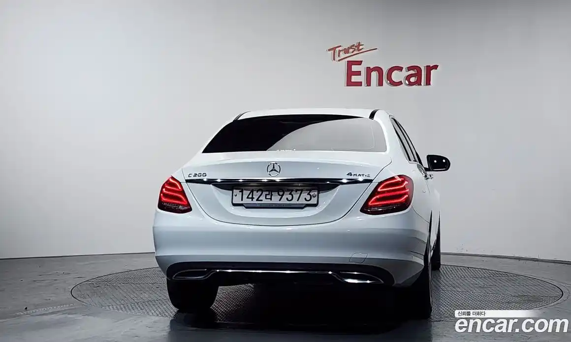 Mercedes-Benz C-Class 2018 2.0 гидро в Москве № 342876, фото 4