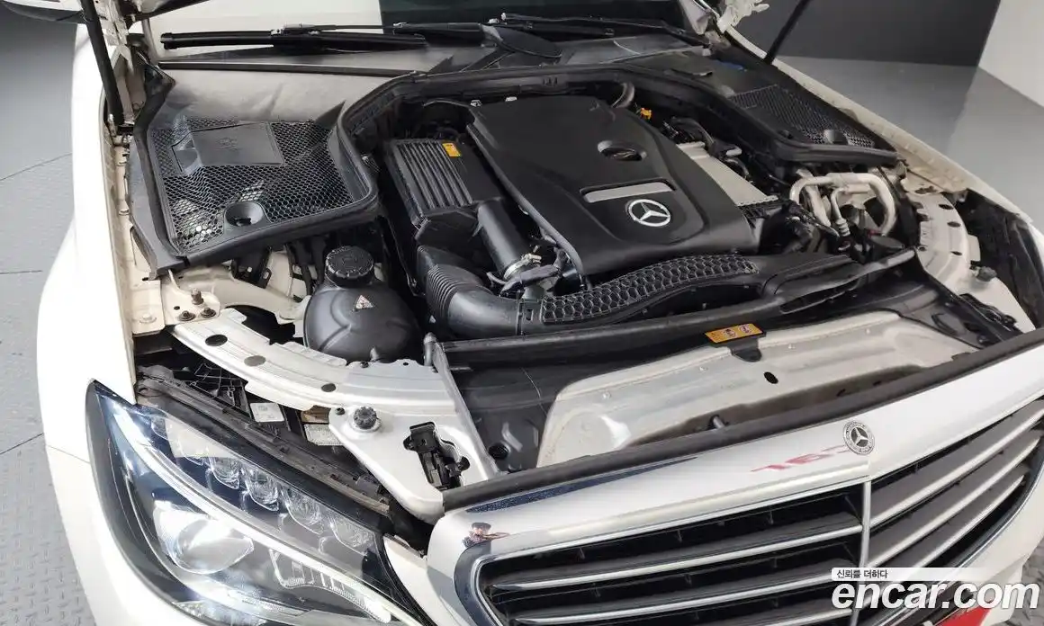 Mercedes-Benz C-Class 2018 2.0 гидро в Москве № 342876, фото 6