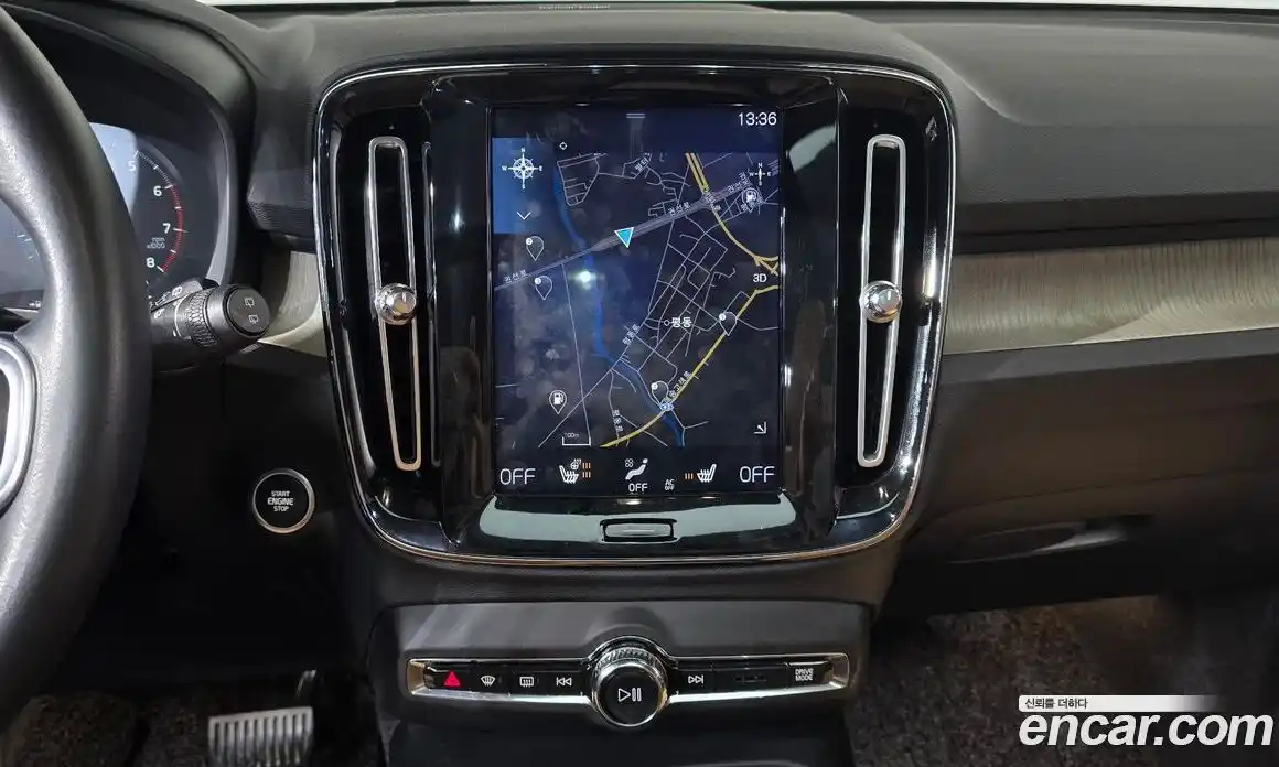 Volvo XC40 2019 2.0 гидро в Москве № 373772, фото 13