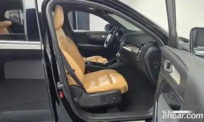 Volvo XC40 2019 2.0 гидро в Москве № 373772, миниатюра 10