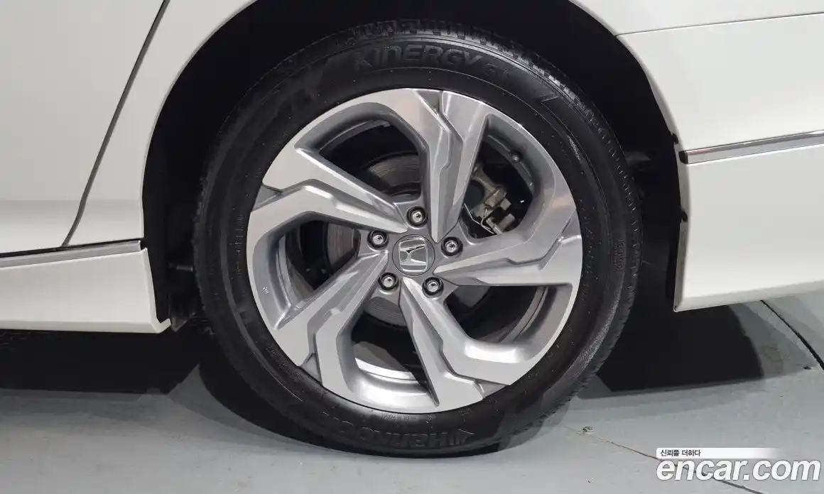 Honda Accord 2019 1.5 гидро в Москве № 384311, фото 5