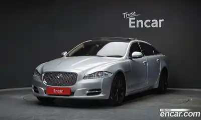 Jaguar XJ, 2013