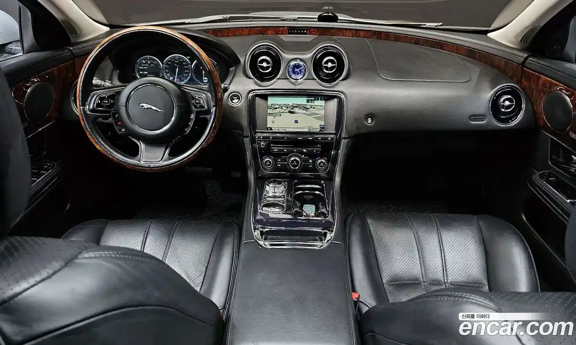 Jaguar XJ 2013 3.0 гидро в Москве № 386175, фото 7