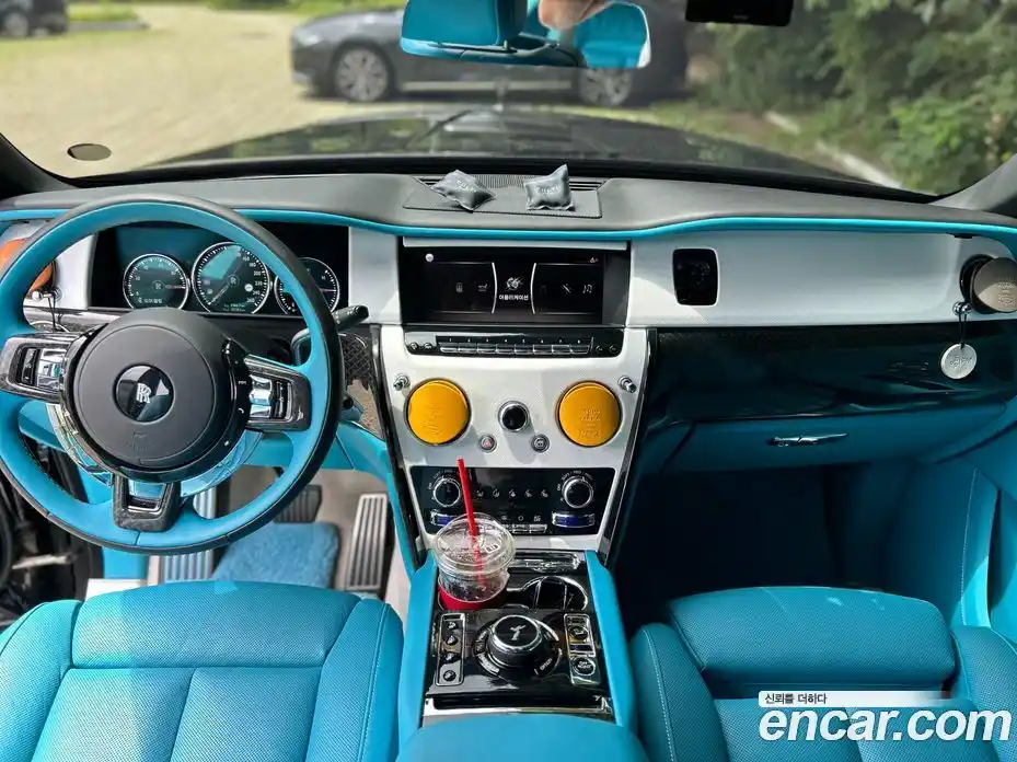 Rolls-Royce Cullinan 2023 6.7 гидро в Москве № 407325, фото 15
