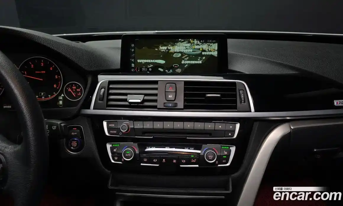 BMW 3-Series 2017 2.0 Автомат в Москве № 465508, фото 14