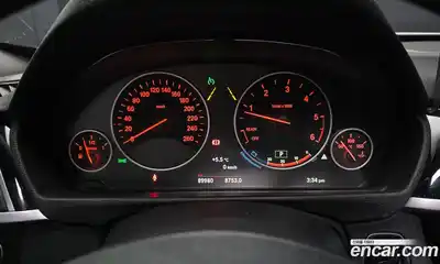 BMW 3-Series 2017 2.0 Автомат в Москве № 465508, миниатюра 8