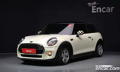 Mini Cooper, 2015
