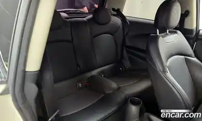 Mini Cooper 2015 1.5 гидро в Москве № 471970, миниатюра 12
