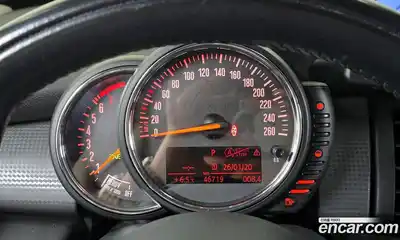 Mini Cooper 2015 1.5 гидро в Москве № 471970, миниатюра 8