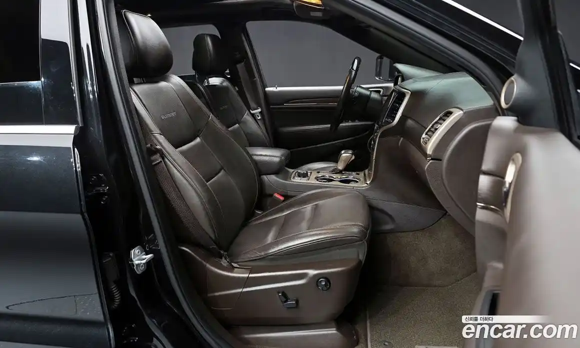 Jeep Cherokee 2016 3.0 гидро в Москве № 472803, фото 11