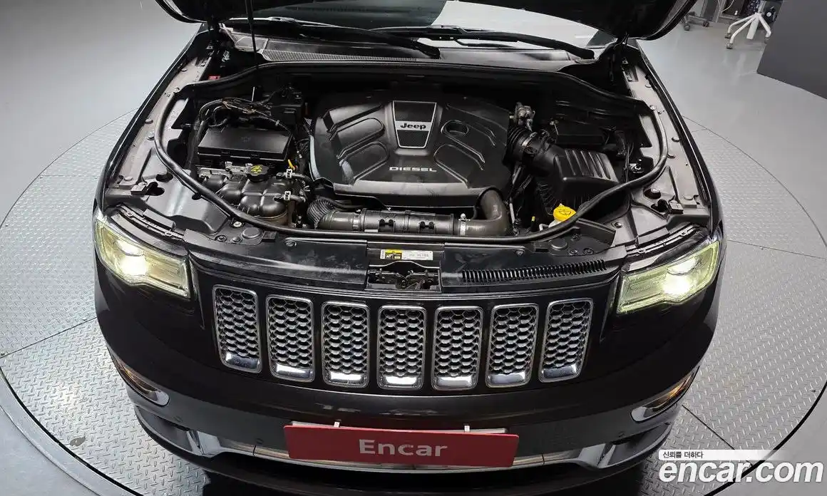 Jeep Cherokee 2016 3.0 гидро в Москве № 472803, фото 6