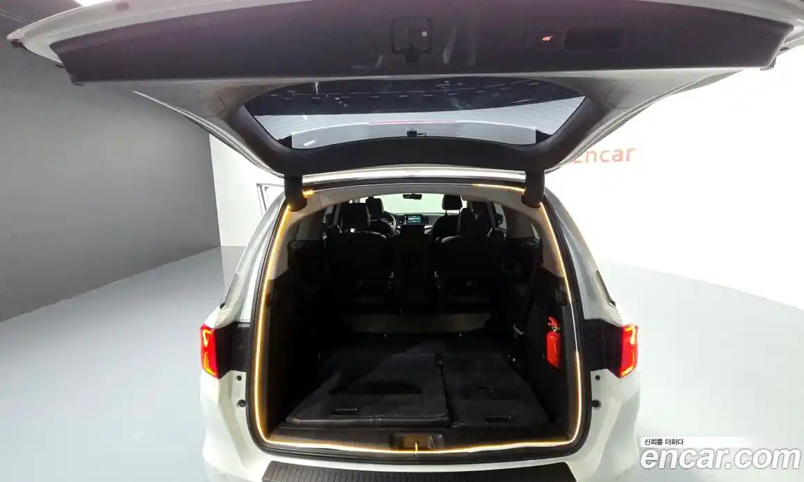 Honda Odyssey 2018 3.5 гидро в Москве № 473297, фото 20