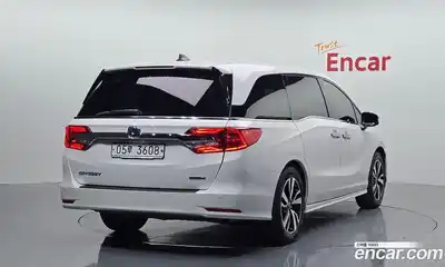 Honda Odyssey 2018 3.5 гидро в Москве № 473297, миниатюра 2