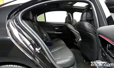 Mercedes-Benz C-Class 2024 2.0 гидро в Москве № 541387, миниатюра 11