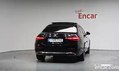 Mercedes-Benz C-Class 2024 2.0 гидро в Москве № 541387, миниатюра 3