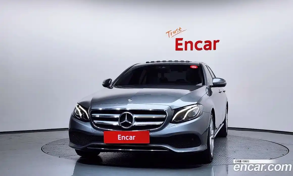 Mercedes-Benz E-Class 2018 2.0 гидро в Москве № 542246, фото 3