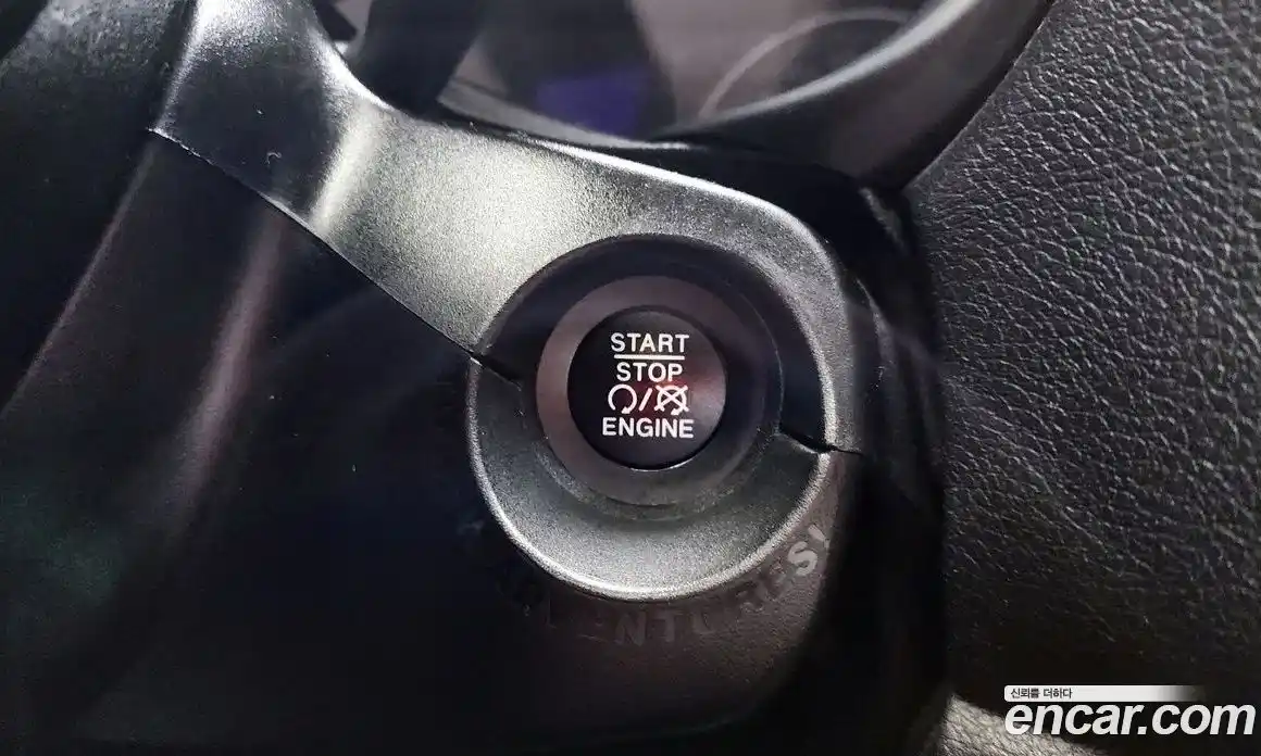 Jeep Renegade 2018 2.4 гидро в Москве № 609709, фото 19