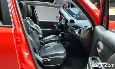 Jeep Renegade 2018 2.4 гидро в Москве № 609709, миниатюра 10