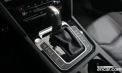 Volkswagen Arteon 2023 2.0 гидро в Москве № 629034, миниатюра 9