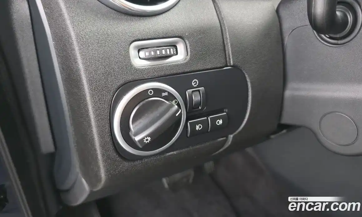 Land Rover Discovery 2015 3.0 гидро в Москве № 724423, фото 15