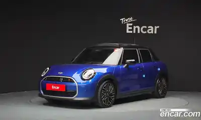 Mini Cooper, 2025