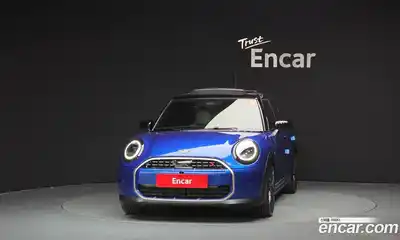 Mini Cooper 2025 2.0 гидро в Москве № 724701, миниатюра 3