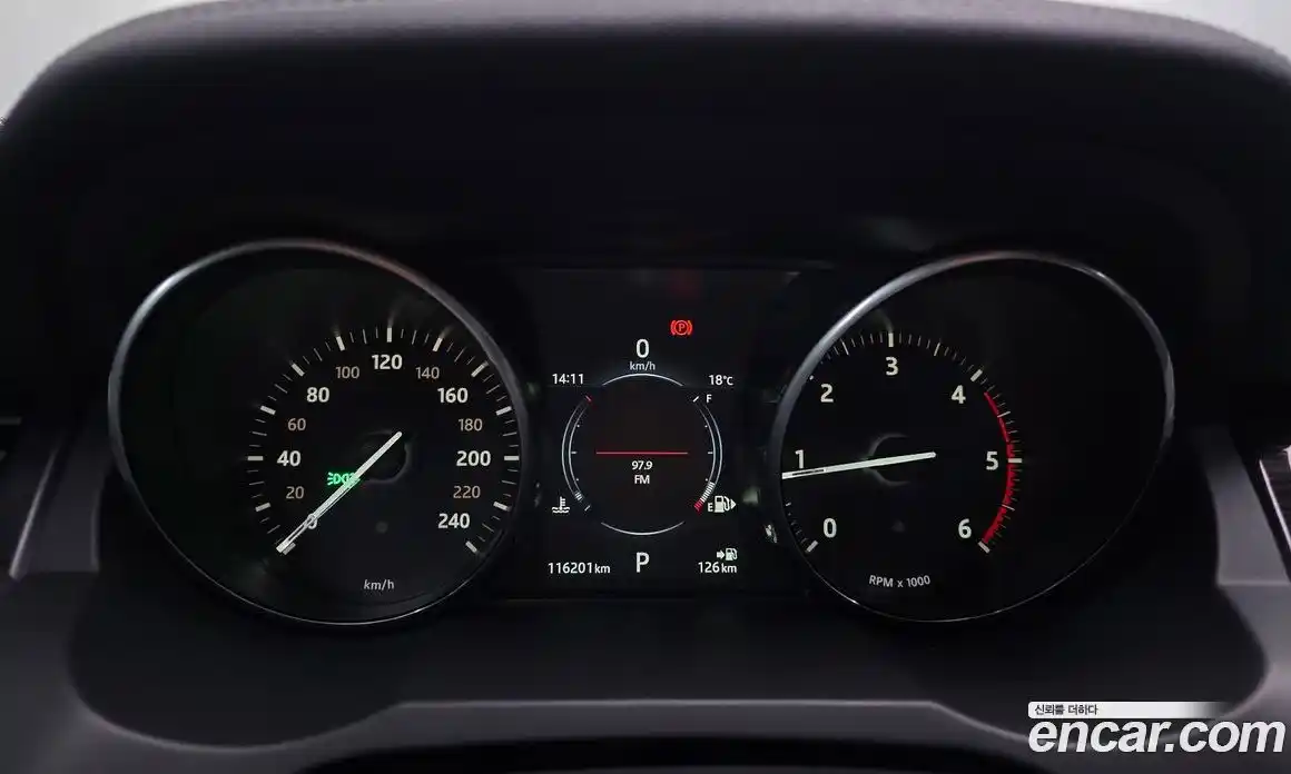 Land Rover Range-Rover Evoque 2017 2.0 гидро в Москве № 766077, фото 8