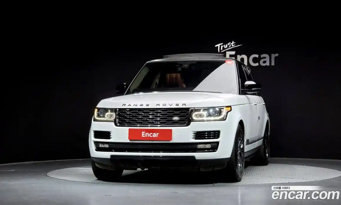 Land Rover Range-Rover 2016 4.4 гидро в Москве № 766229, фото 3
