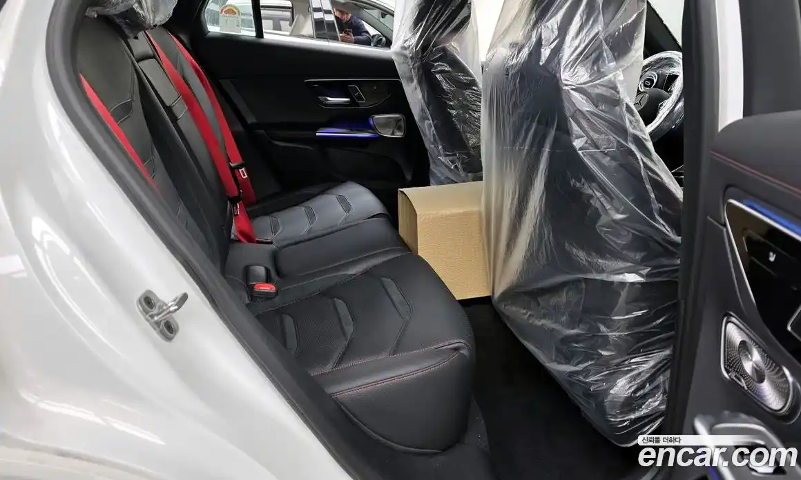 Mercedes-Benz GLC-Class 2025 2.0 гидро в Москве, фото 12