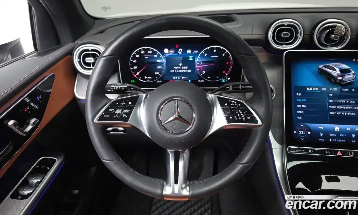 Mercedes-Benz GLC-Class 2024 2.0 гидро в Москве, фото 13