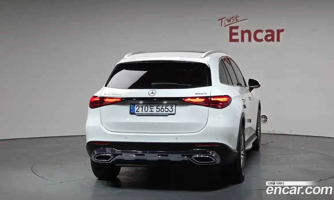 Mercedes-Benz GLC-Class 2024 2.0 гидро в Москве, фото 3