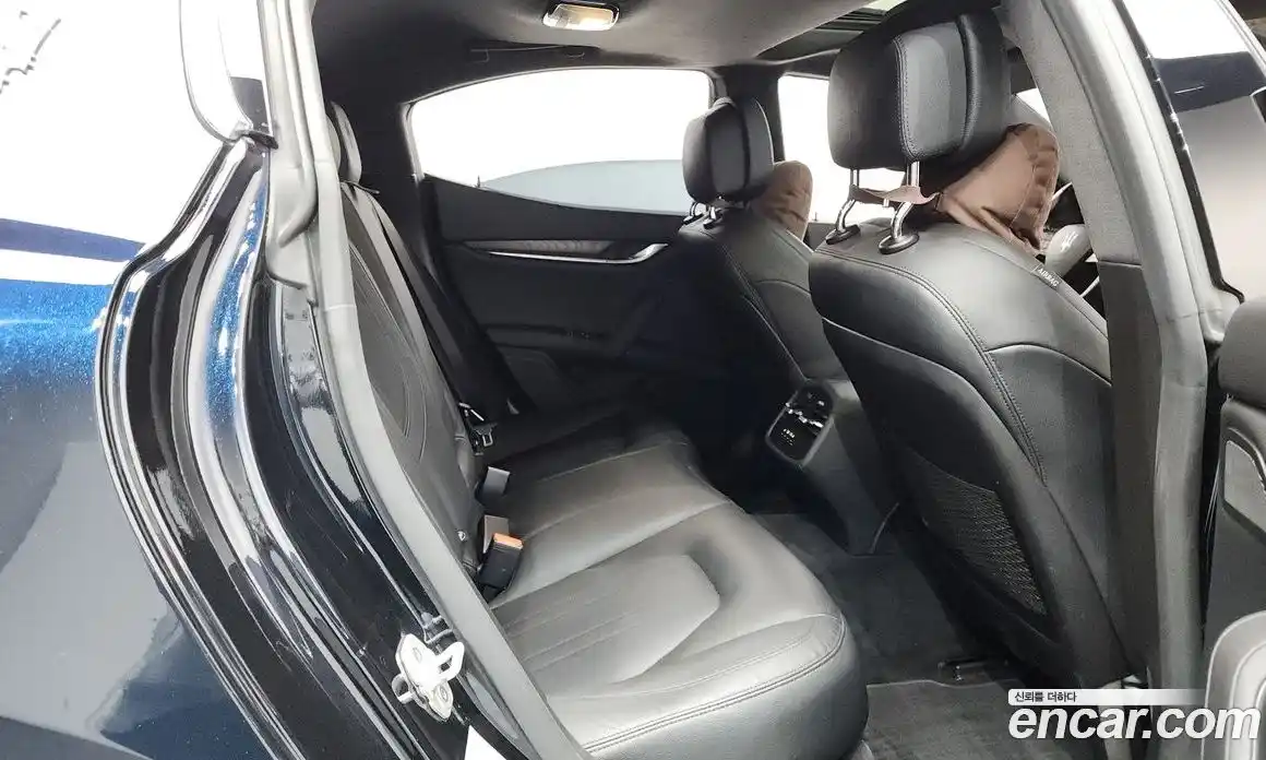 Maserati Ghibli 2022 2.0 гидро в Москве № 803282, фото 12