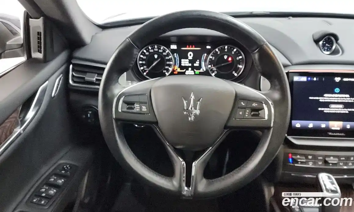 Maserati Ghibli 2022 2.0 гидро в Москве № 803282, фото 13