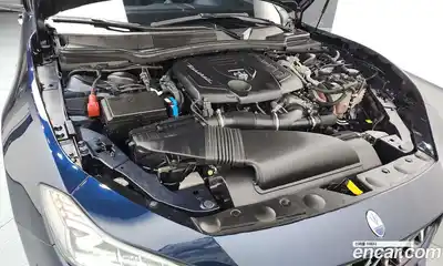 Maserati Ghibli 2022 2.0 гидро в Москве № 803282, миниатюра 6