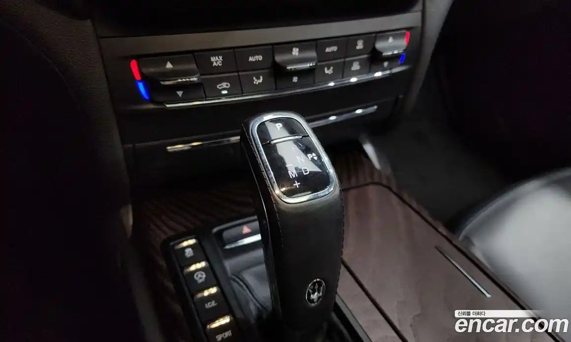 Maserati Ghibli 2022 2.0 гидро в Москве № 803282, фото 9