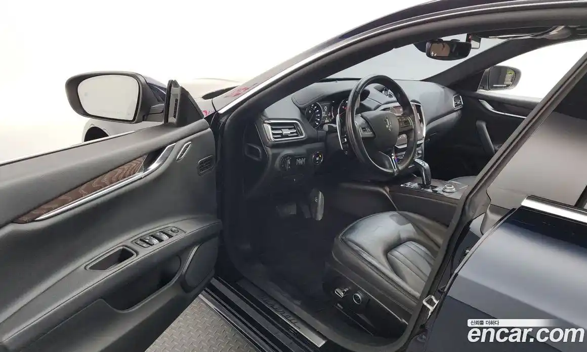 Maserati Ghibli 2022 2.0 гидро в Москве № 803282, фото 10