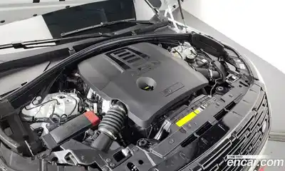 Land Rover Range-Rover Velar 2025 3.0 гидро в Москве № 824631, миниатюра 5