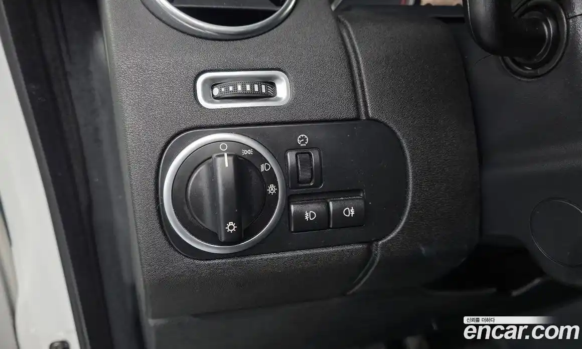 Land Rover Discovery 2016 3.0 гидро в Москве № 825053, фото 14