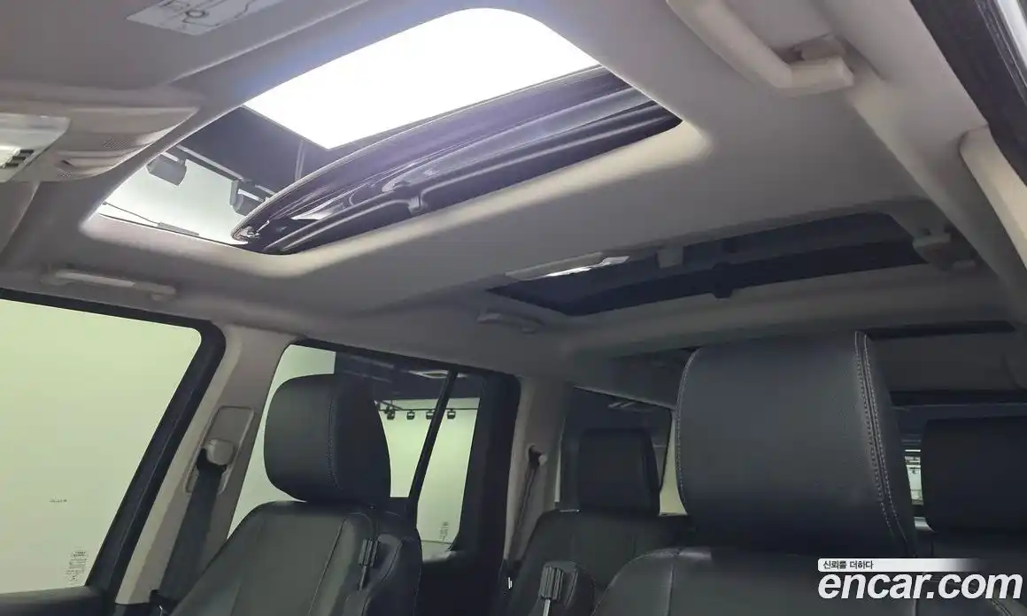 Land Rover Discovery 2016 3.0 гидро в Москве № 825053, фото 19
