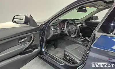 BMW 3-Series 2016 2.0 гидро в Москве № 858706, миниатюра 10