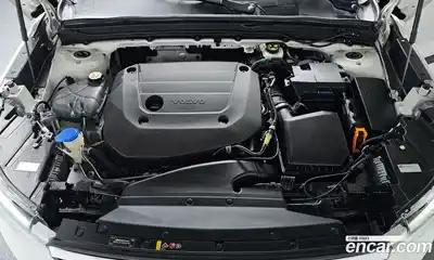 Volvo XC40 2020 2.0 гидро в Москве № 860305, миниатюра 5